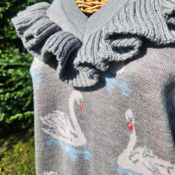 Stella McCartney Gray Swan Intarsia Ruffles Wool Sweater Italy Size 40 Size 8 - Picture 9 of 10
